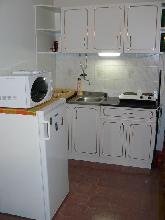 Zsuzsi Apartman Zalakaros Pokój zdjęcie